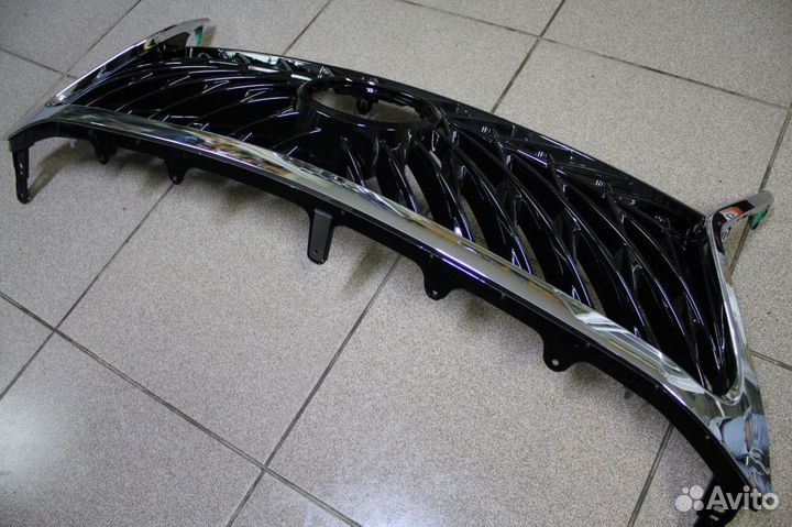 Lexus LX570 2012-2015 решетка радиатора TRD K8VW2