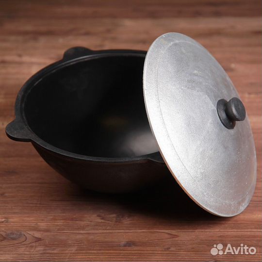 Казан чугунный 6л узбекский (плоское дно)