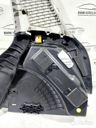 Обшивка багажника левая Golf Plus 2005-2014 Volksw