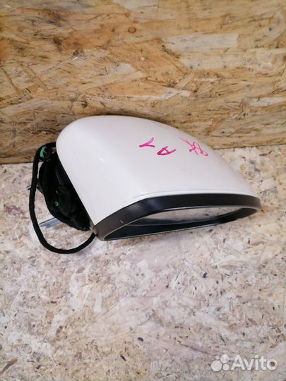 Зеркало правое Audi A1 8X