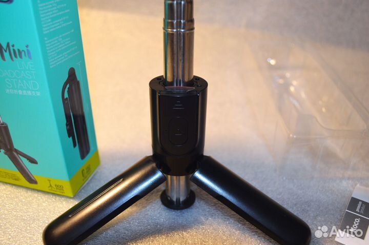 Cелфи-палка/трипод с bluetooth пультом hoco K17