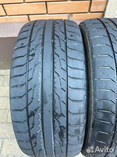 Toyo 310 225/45 R17