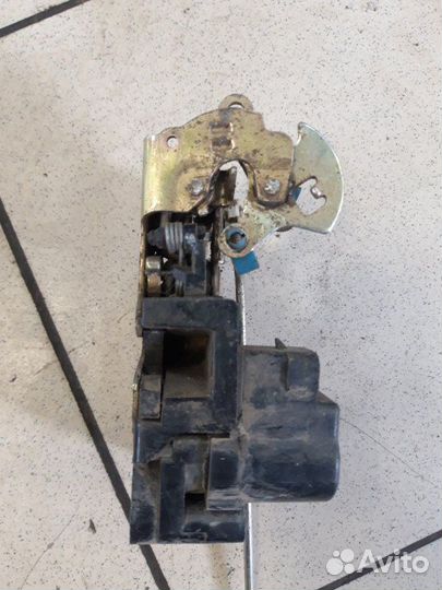 Замок дверной передний правый Chevrolet Lacetti