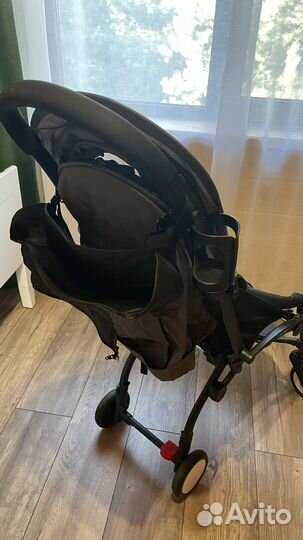 Прогулочная коляска yoya