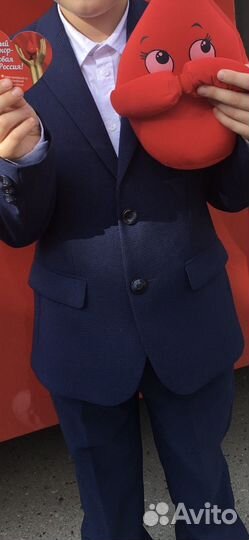 Школьный костюм