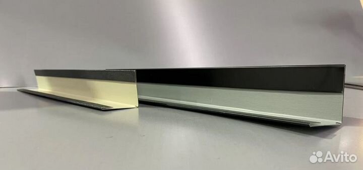 Уголок оцинкованный с вальцовкой и без евростандар