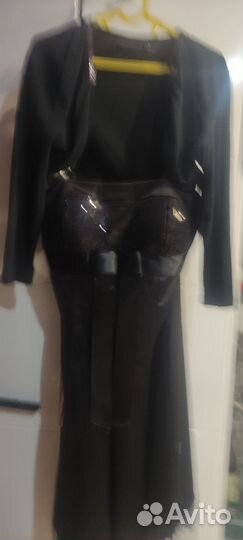 Платье нарядное подростковое отличное состояние