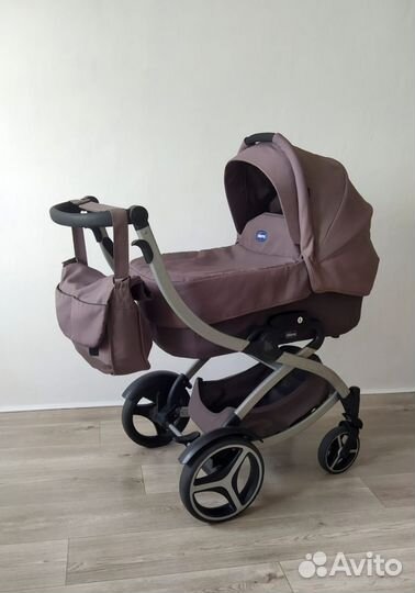 Коляска Chicco 3 в 1 Италия