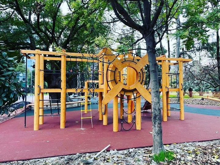 Лавка, скамейка, лавочка