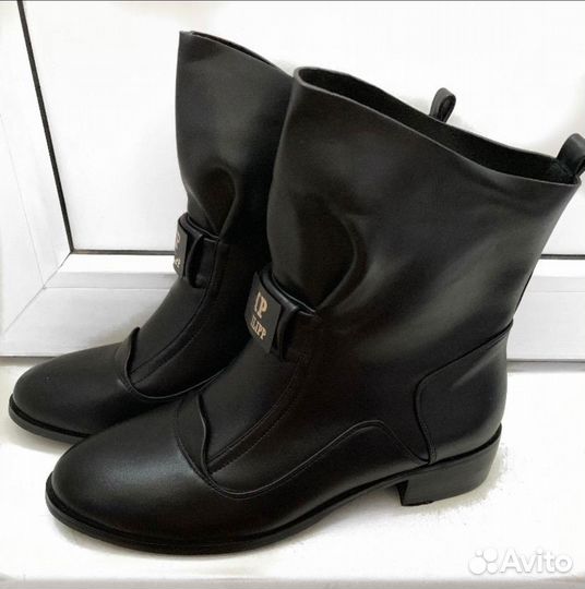 Ботинки 38-39