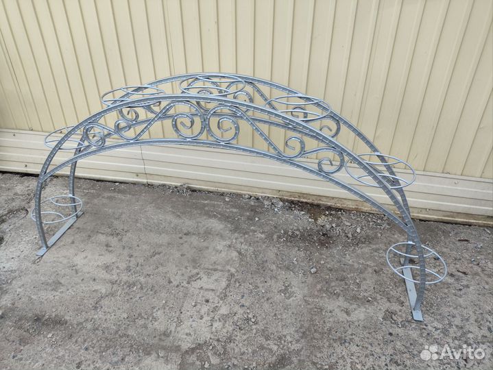 Кашпо для цветов уличное