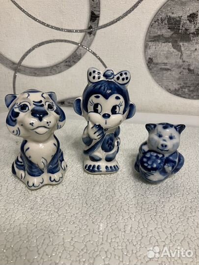 Фарфоровые фигурки Гжель одним лотом