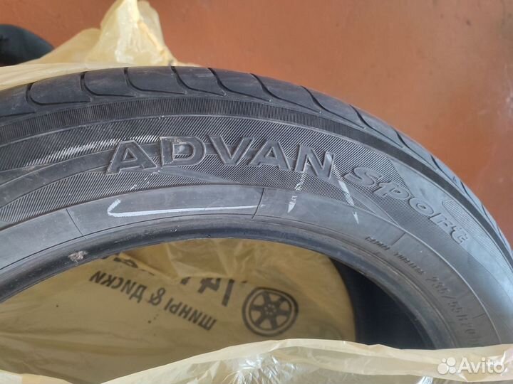 Yokohama Advan Sport V102 235/55 R20 102V