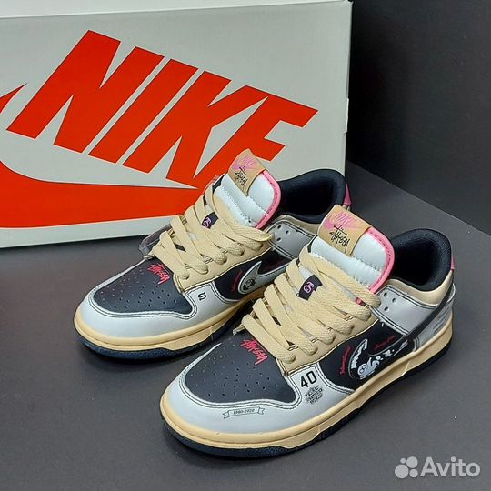 Кроссовки Nike Dunk x Stussy