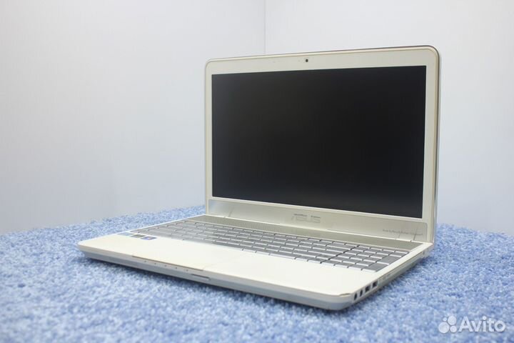 Топовый ноутбук с гарантией