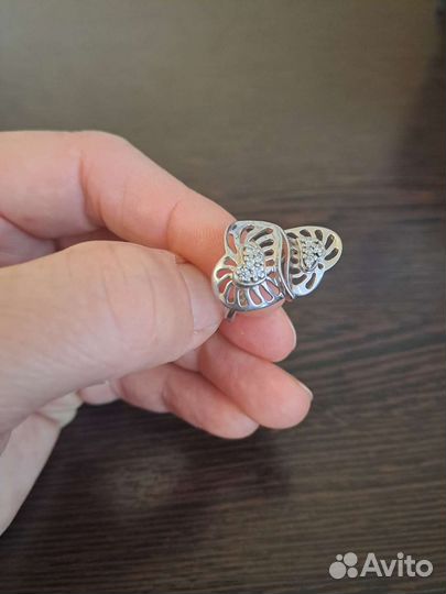 Серебряное кольцо женское