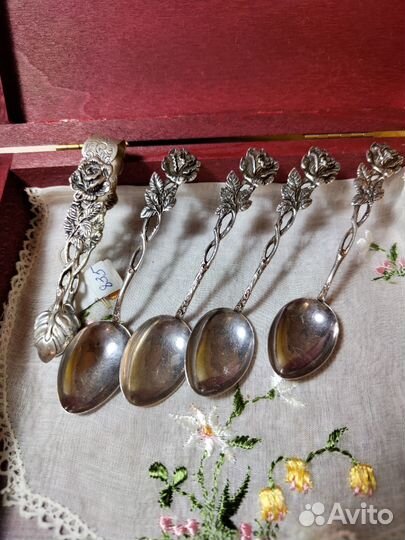 Серебряная чайная ложка