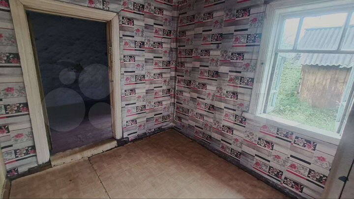 Дом 23,3 м² на участке 8 сот.