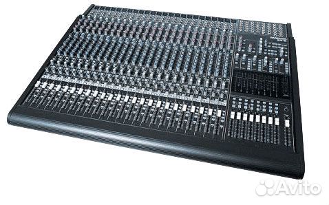 Винтажный студийный микшер Mackie 8BUS 24-8-2 США