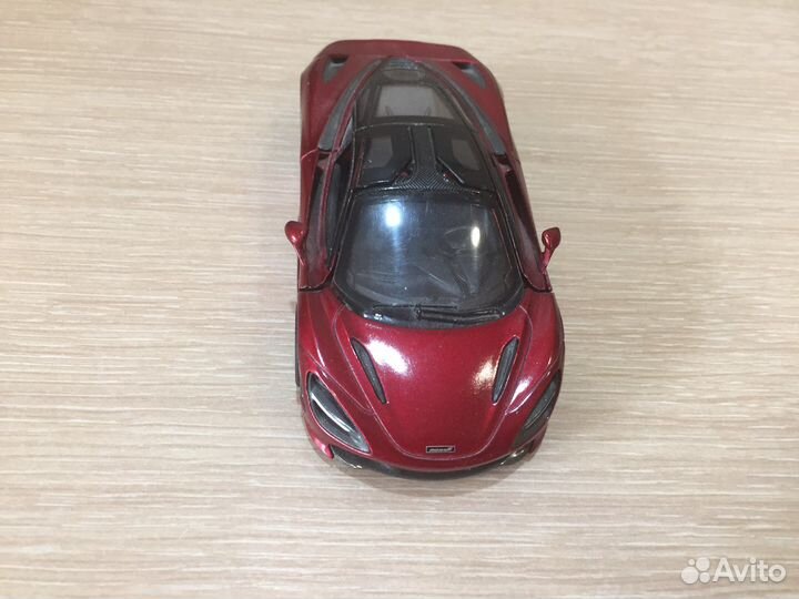 Металлические модельки машин от фирмы Kinsmart