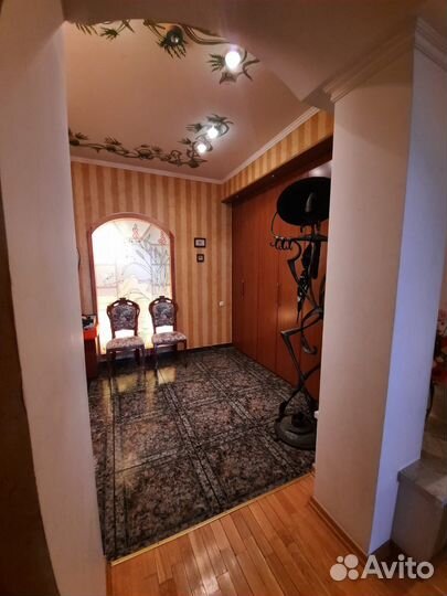 Шкаф распашной