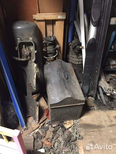 Металлический Старинный сундук сейф