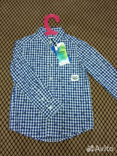 Продам новую рубашку для мальчика рост 104