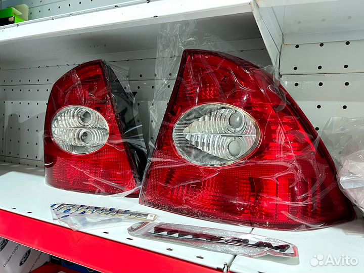 Задние Стопы на Ford Focus II