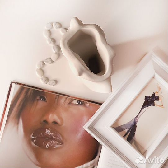 Статуэтка/ваза гипс