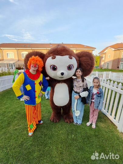 Чебурашка, белый мишка поздравление