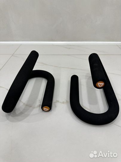 Аксессуары для знатия спортом