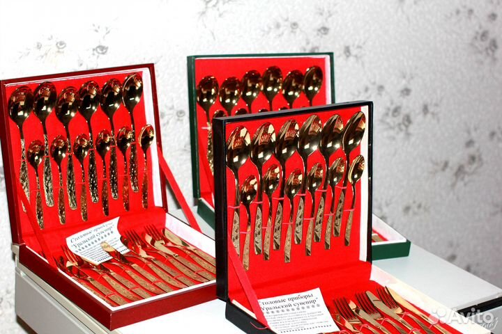 4 столовых набора разом (новые)