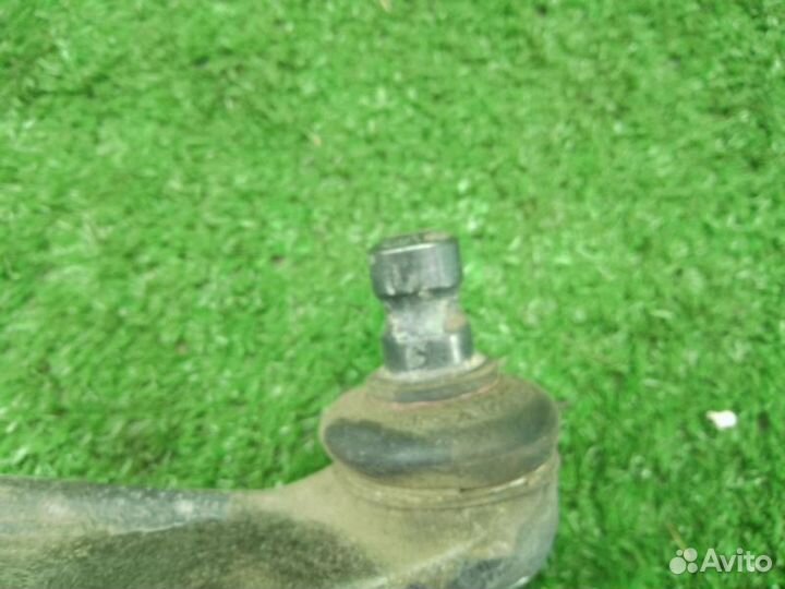 Рычаг передний правый передний верхний VAG 552