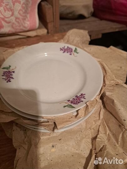 Тарелки мелкие фарфоровые СССР 1965г.возраст
