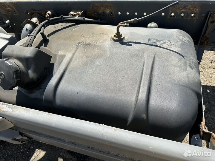 Бак топливный мерседес атего