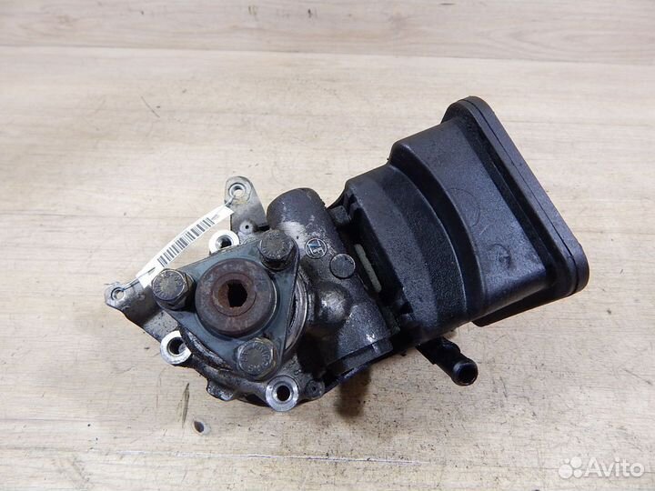 Насос гур BMW e46 2,0D M47