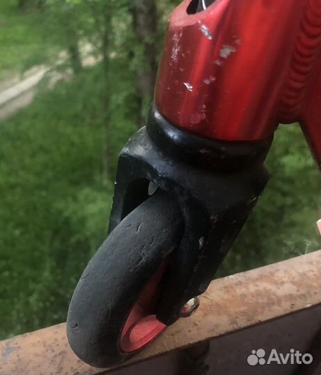 Трюковый самокат Triumf