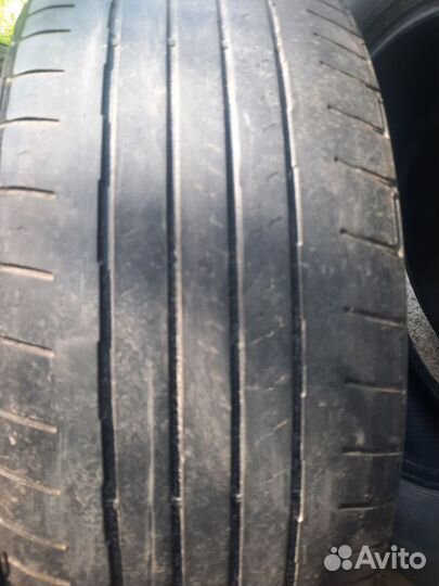 Bridgestone Dueler H/T 215/60 R17