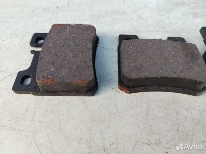 Колодки тормозные зад Mercedes W202/W210