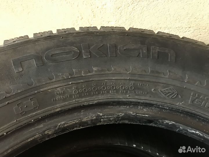 Nokian Tyres Hakkapeliitta R SUV 235/65 R17