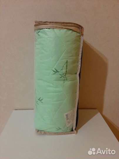 Наматрасник новый 80х200 см