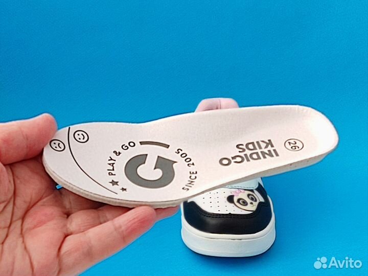 Кроссовки для девочки 26-31