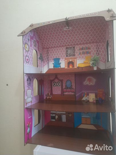 Домик кукольный