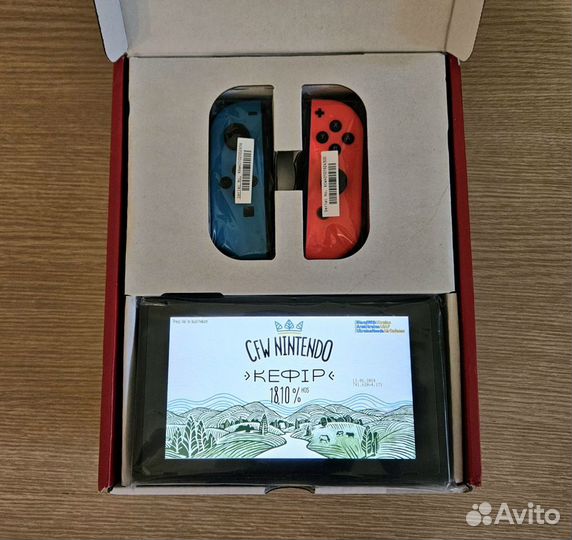 Nintendo Switch v2 (Прошитая чипом) +microSD 64gb