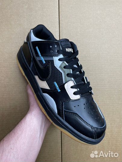 Кроссовки Nike SB Dunk Low Scrap Black Gum