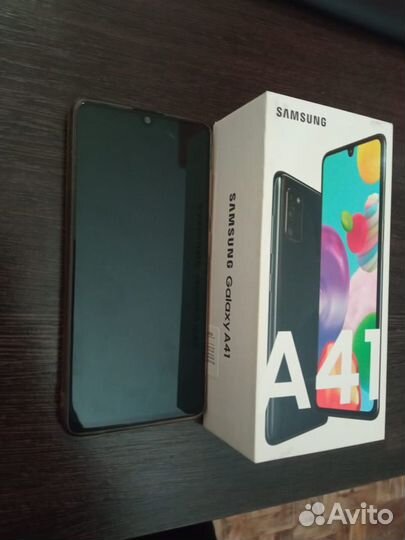 Samsung Galaxy A41, 4/64 ГБ