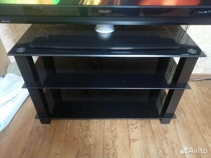 Стеклянная тумба