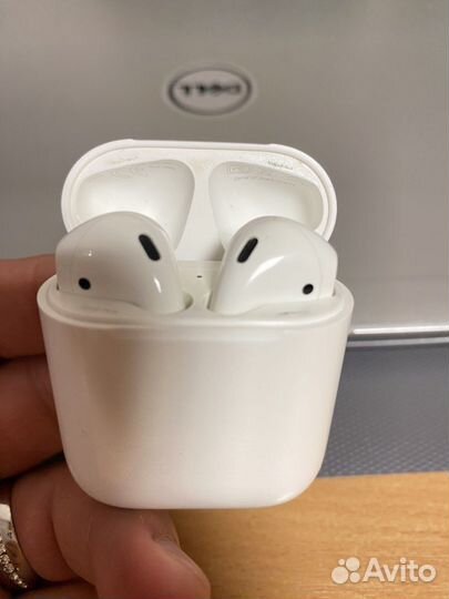 Airpods 1