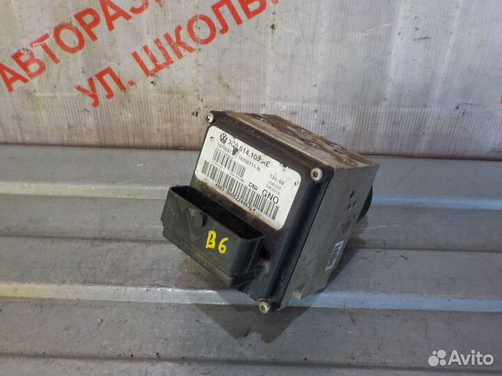 Блок управления абс Фольксваген Пассат Б6