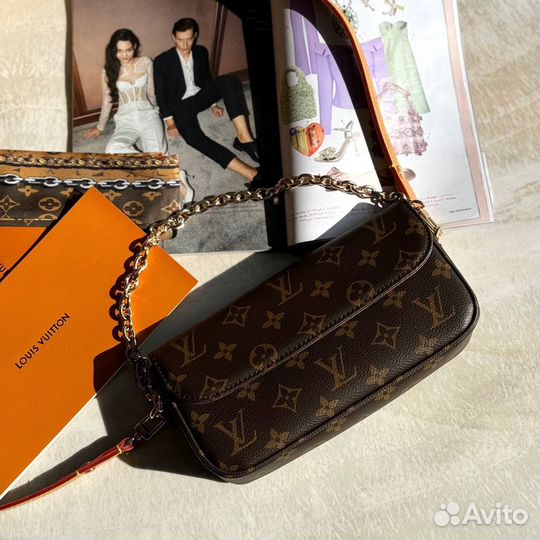 Клатч женский Louis Vuitton